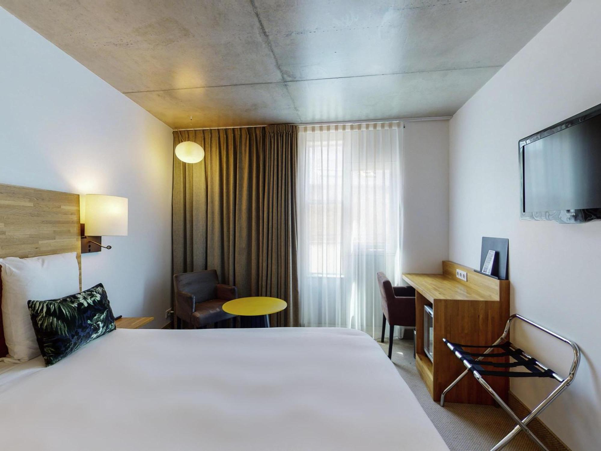 Classic Double Room,1717065659:JPEG